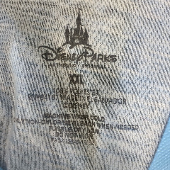 Disney parks, Paris, Minnie, and Mickey graphic T-shirt - Picture 4 of 9